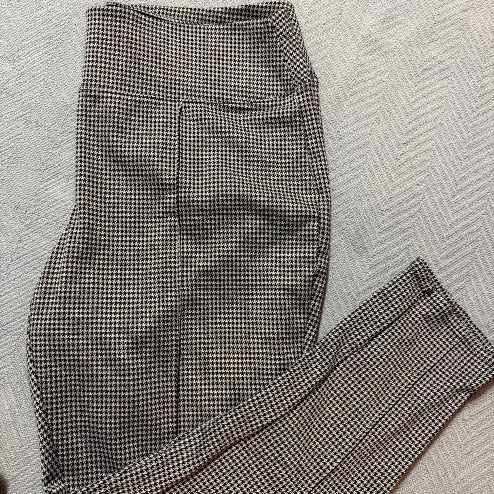 Apt. 9 Black and White Skinny Pants